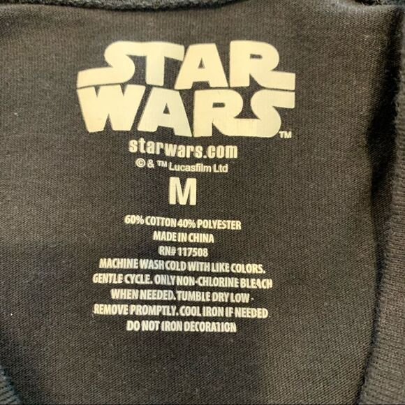 Star Wars cropped top Size Medium - Picture 7 of 7
